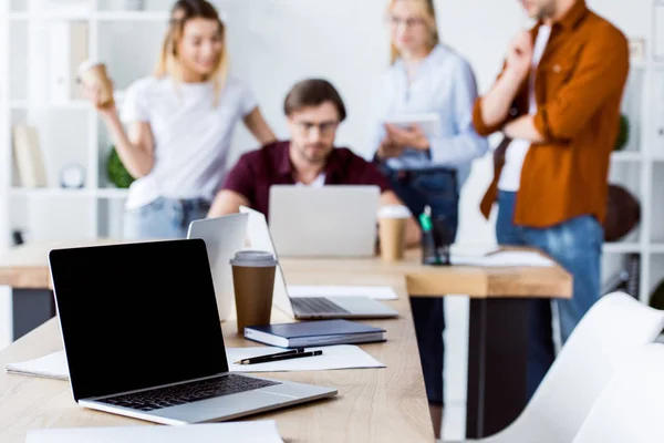 Errores comunes al implementar agentes IA en una empresa y cómo evitarlos mejor agencia Marketing digital vs growth